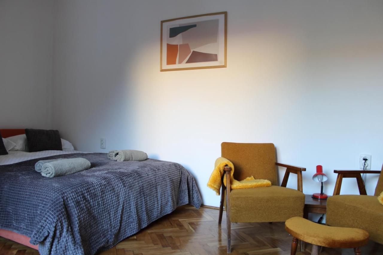 Ðakovo Studio Apartman Hinko מראה חיצוני תמונה