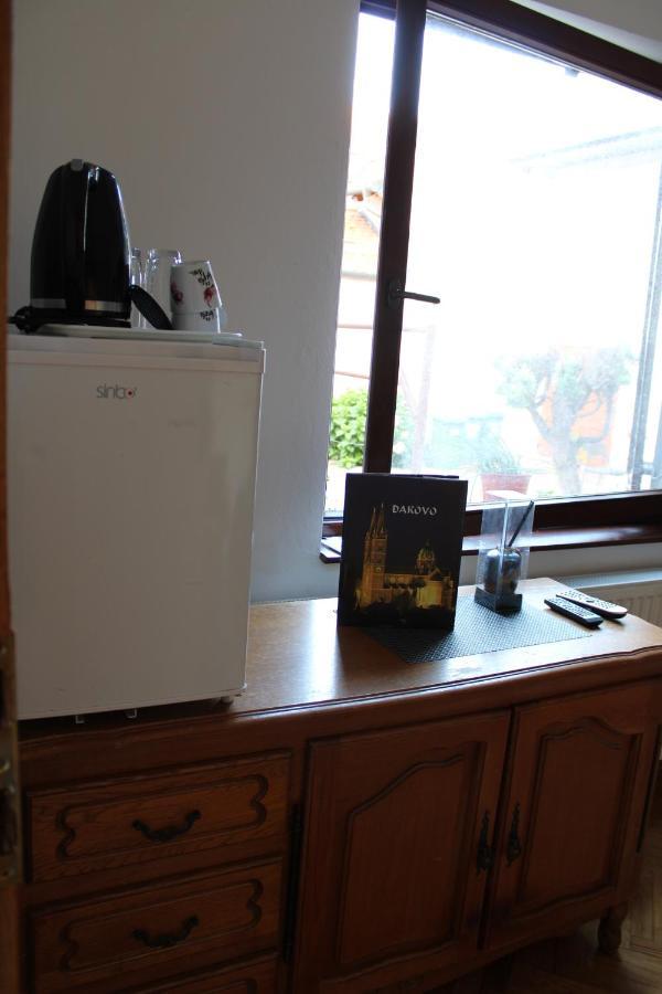 Ðakovo Studio Apartman Hinko מראה חיצוני תמונה